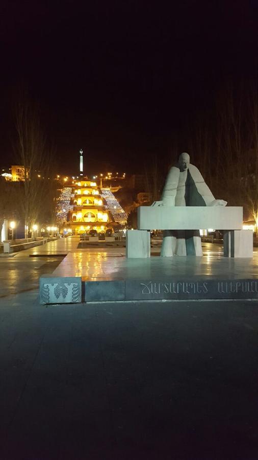 Kaskad Apartment And Tours Yerevan Luaran gambar